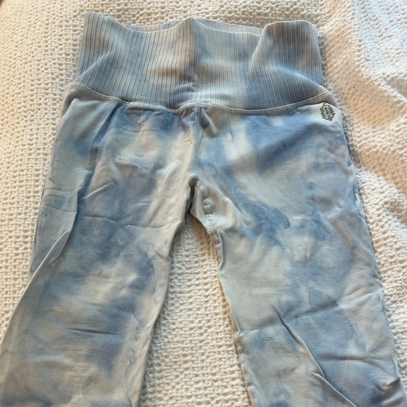 FP MOVEMENT GOOD KARMA LEGGING - Picture 5 of 6